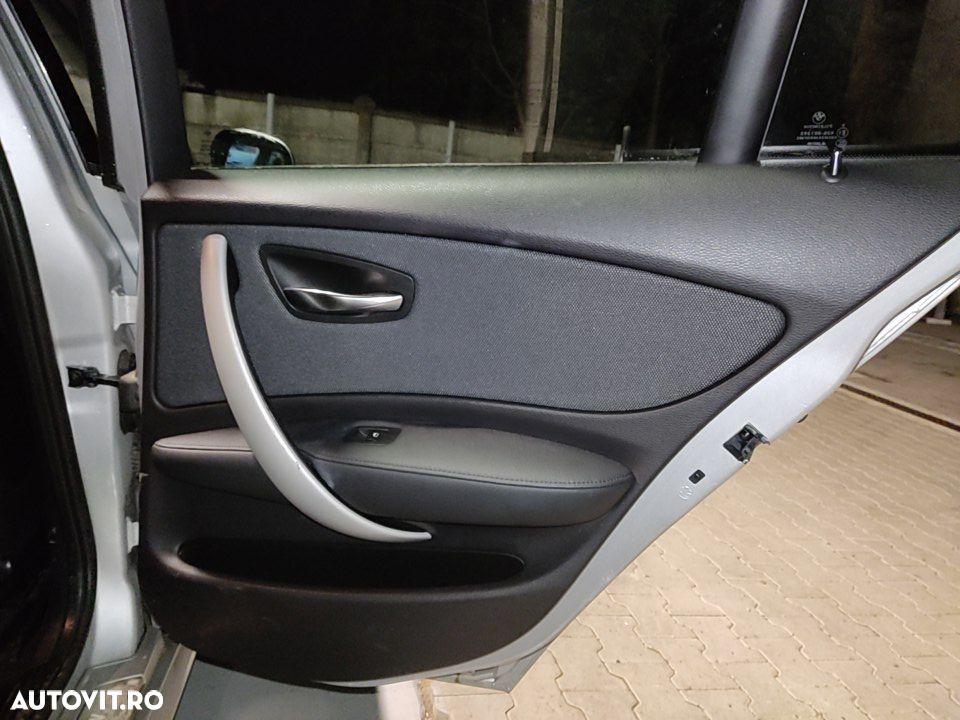 BMW Seria 1 123d DPF Aut. Edition Sport - 12