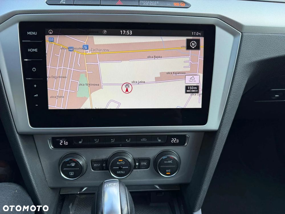 Volkswagen Passat 2.0 TDI SCR DSG Comfortline - 9