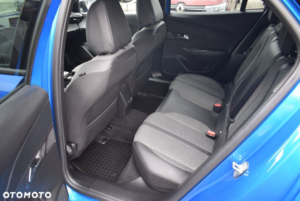 Peugeot 2008 1.2 PureTech Allure S&S EAT8 - 25