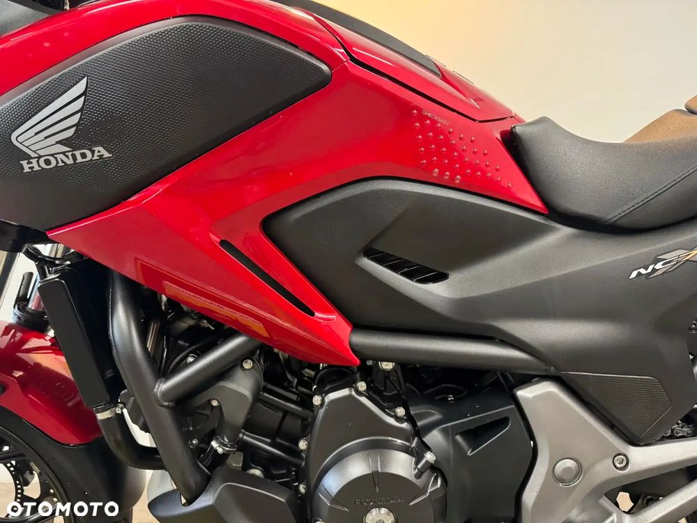 Honda NC - 22