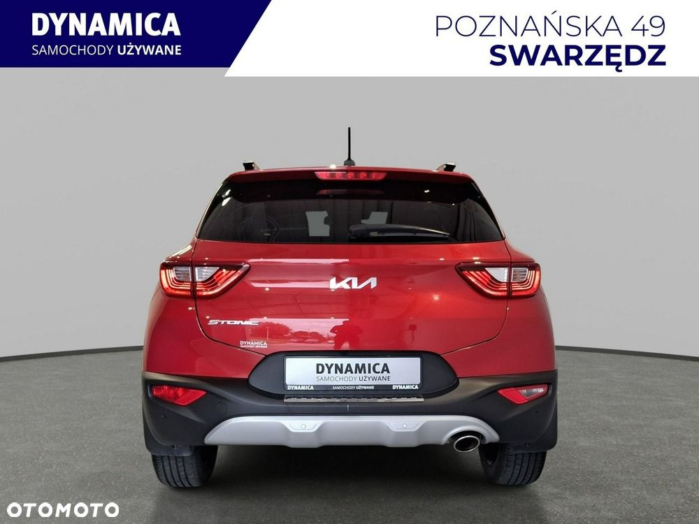Kia Stonic - 8