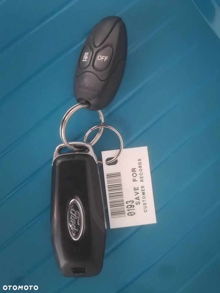 Ford S-Max - 25