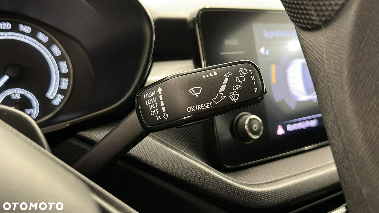 Skoda Fabia 1.0 Ambition - 22