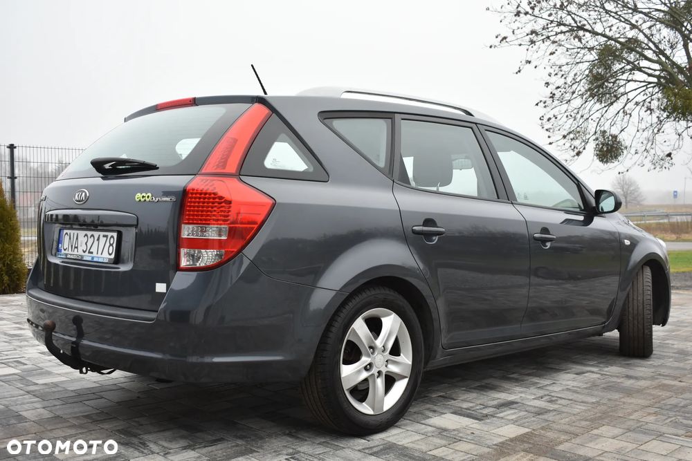 Kia Ceed ver-cee-d-1-4-comfort-plus - 4