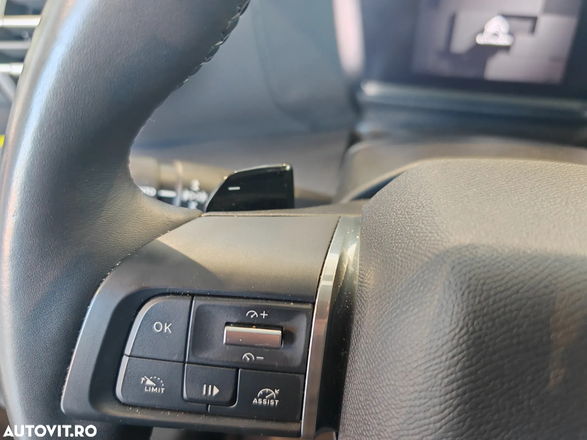 Citroën C4 1.5 BlueHDi S&S EAT8 Shine - 17