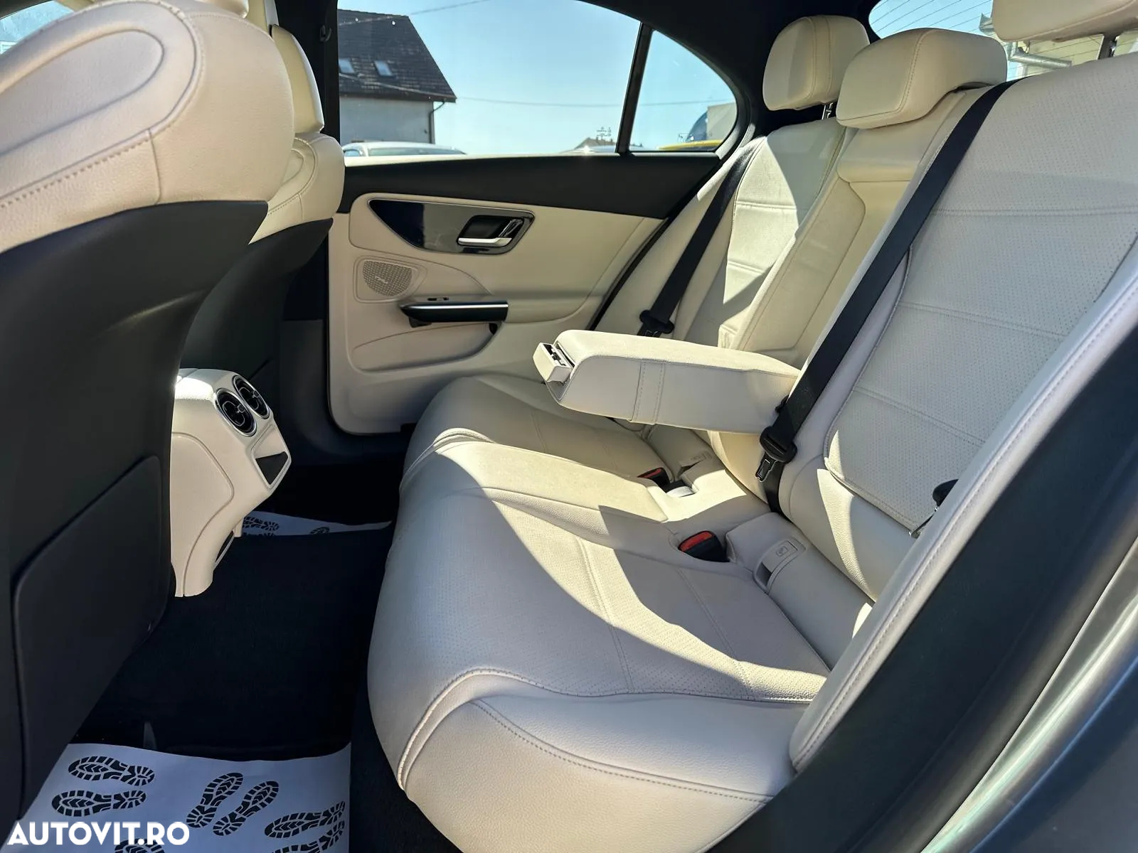Mercedes-Benz C 180 9G-TRONIC Avantgarde - 25