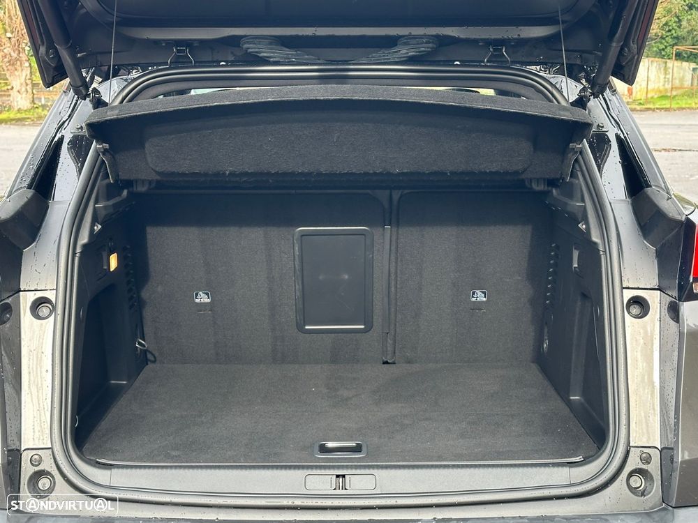 Peugeot 3008 1.6 Hybrid4 GT Pack e-EAT8 - 17