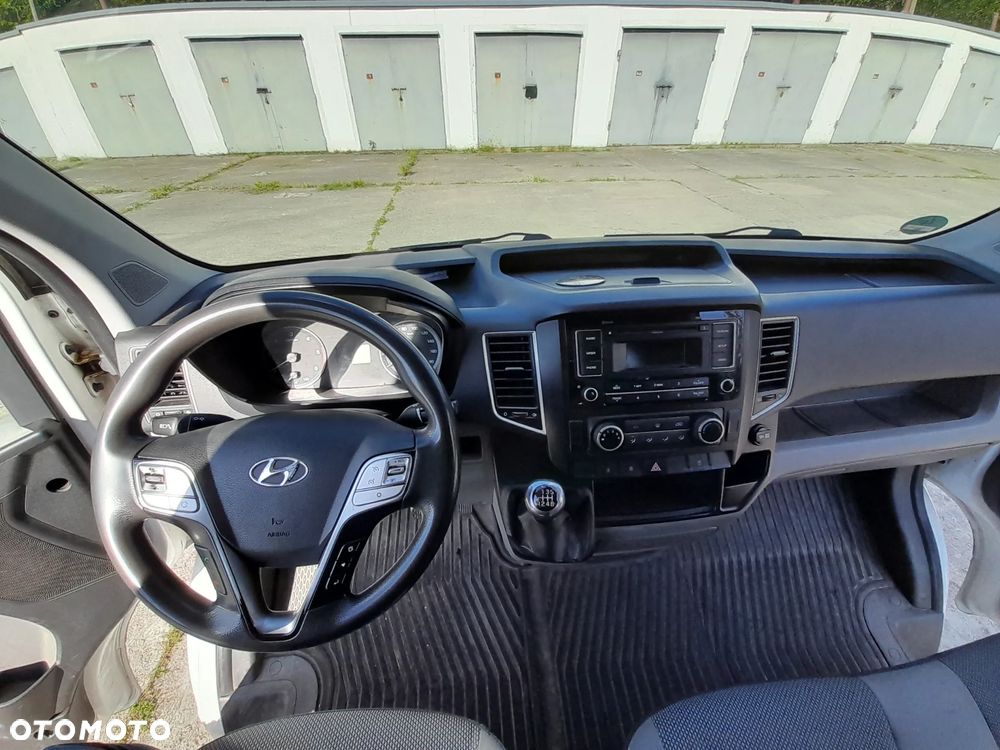 Hyundai H350 - 10