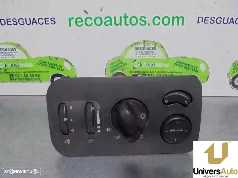 COMANDO LUZES TABLIER CHRYSLER VOYAGER IV 2004 -0YC311DVAA - 4