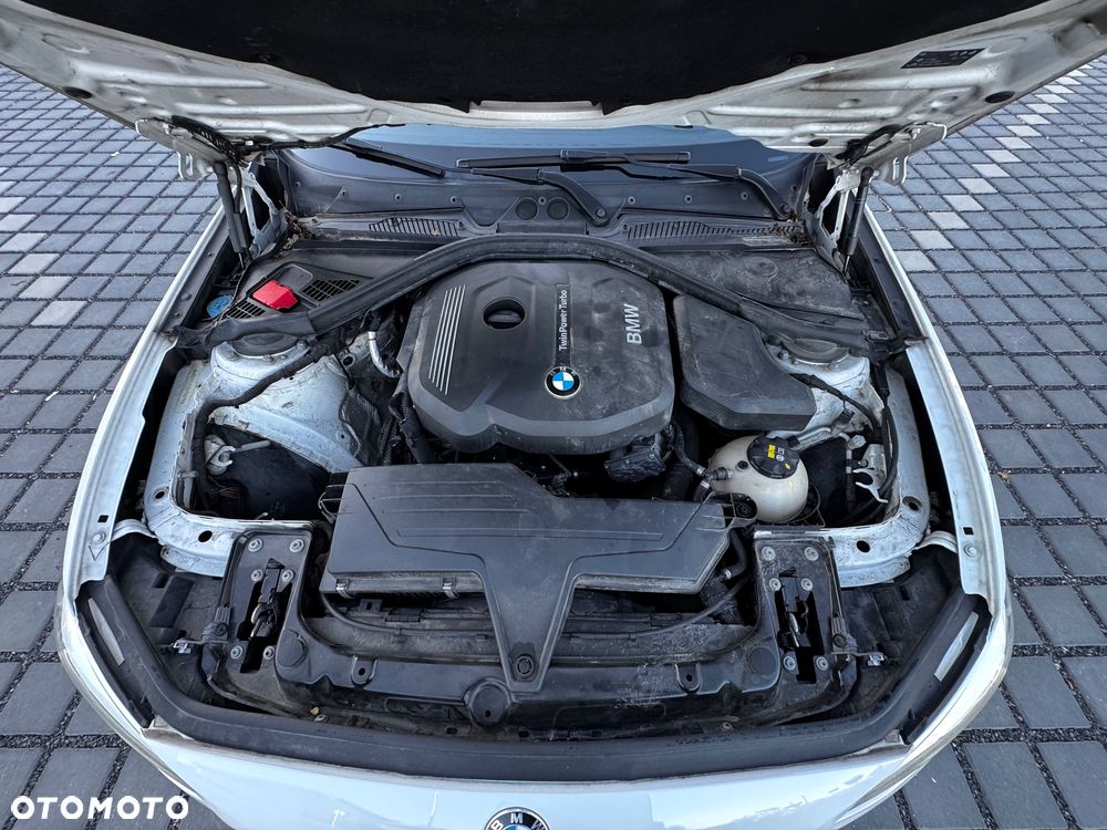 BMW Seria 1 118i Sport Line - 24