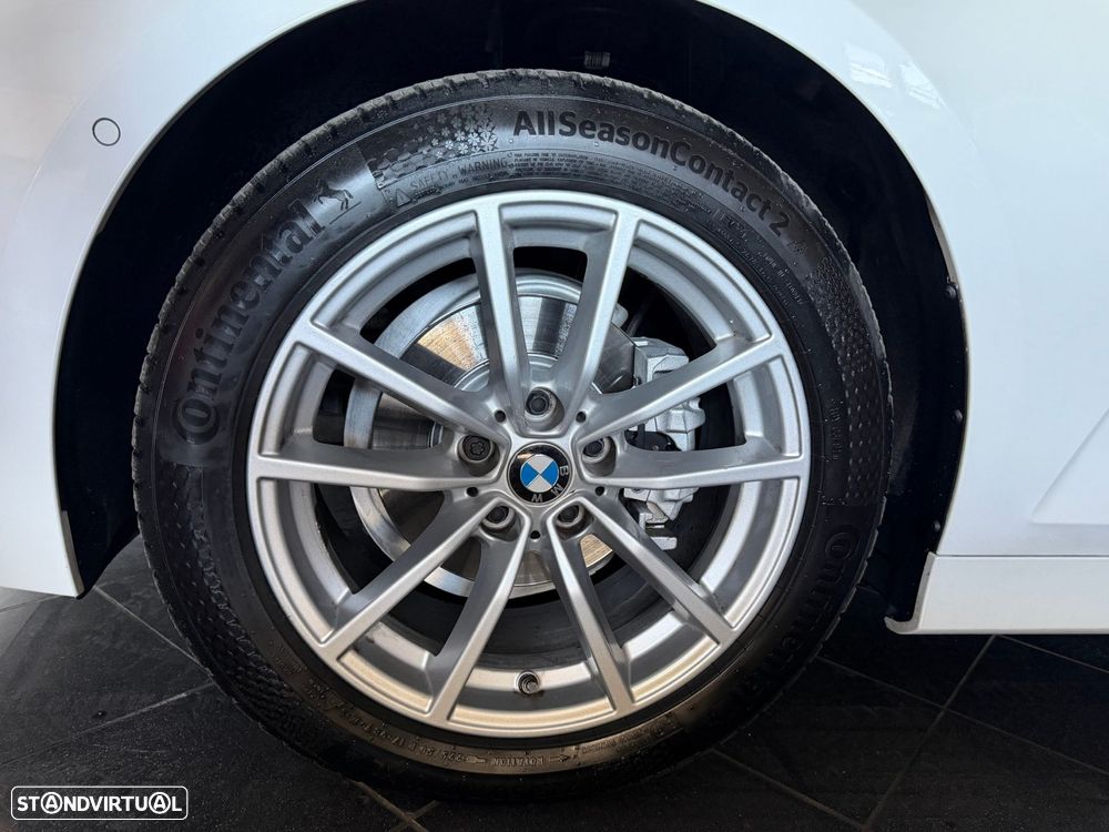 BMW 318 d Aut. Sport Line - 17