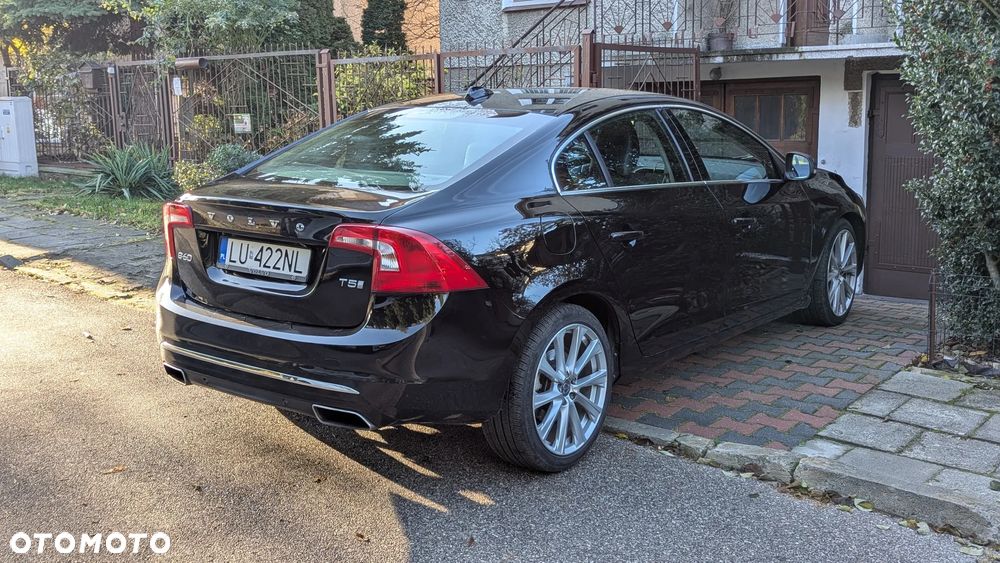 Volvo S60 - 2