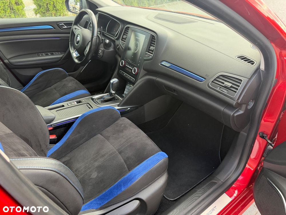 Renault Megane ENERGY TCe 205 EDC GT - 16