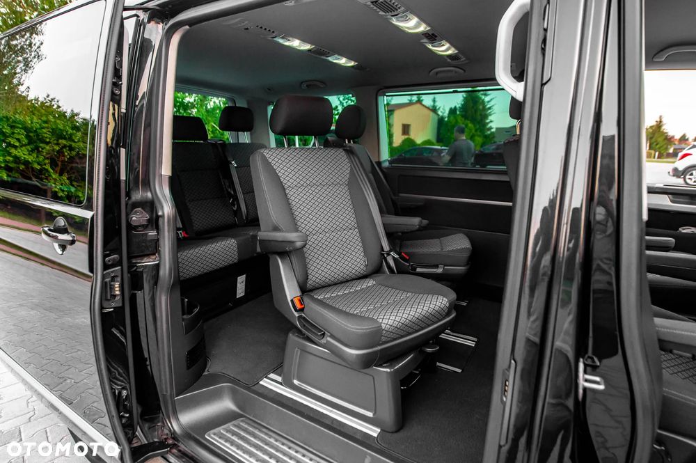 Volkswagen Multivan 2.0 TDI L1 Highline DSG - 17