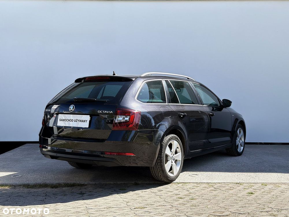 Skoda Octavia - 6
