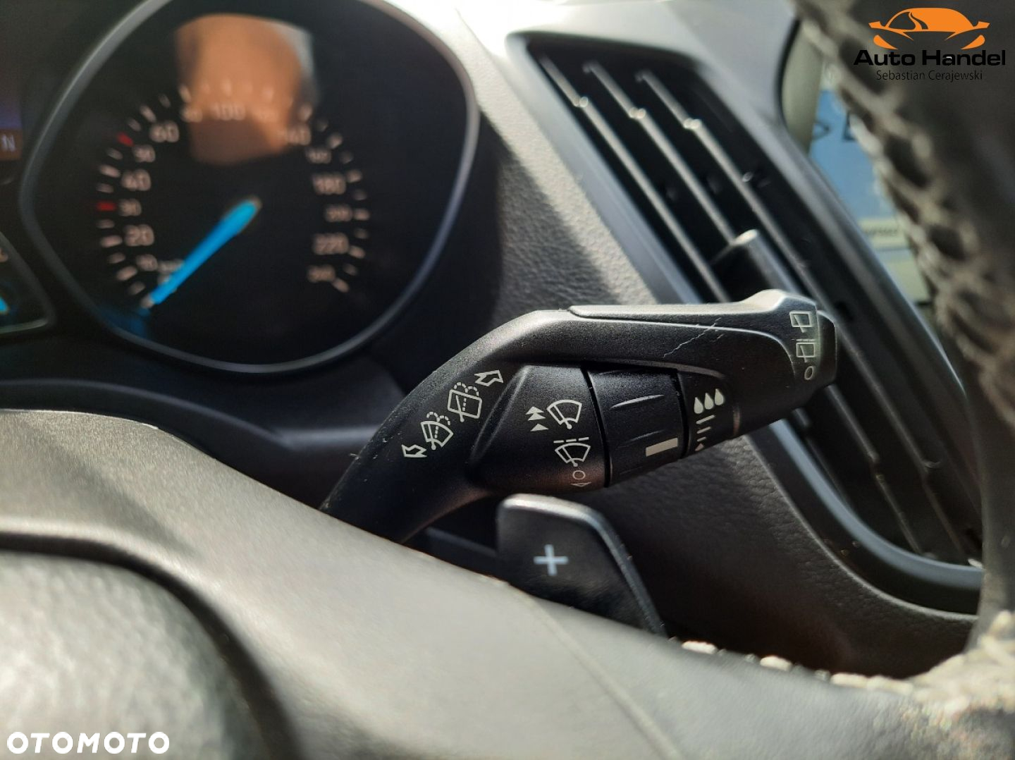 Ford Kuga 1.5 EcoBoost 4x4 Titanium - 25