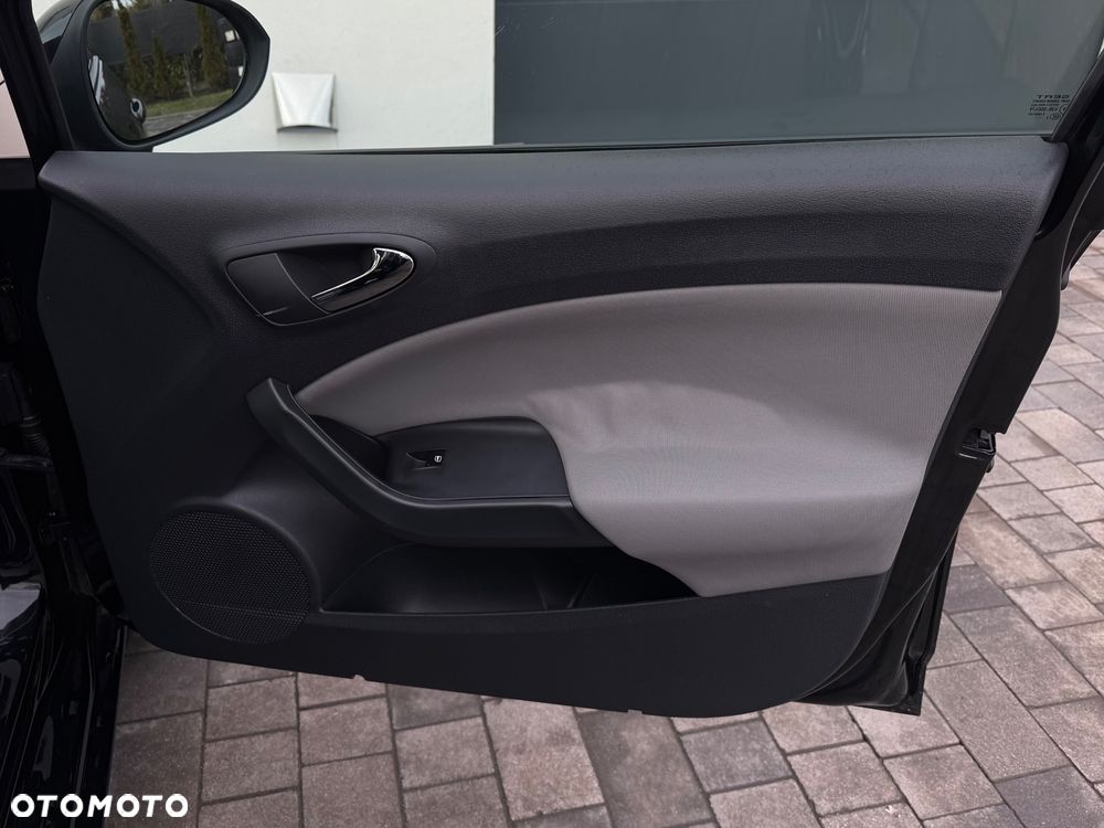 Seat Ibiza 1.4 16V Style - 31