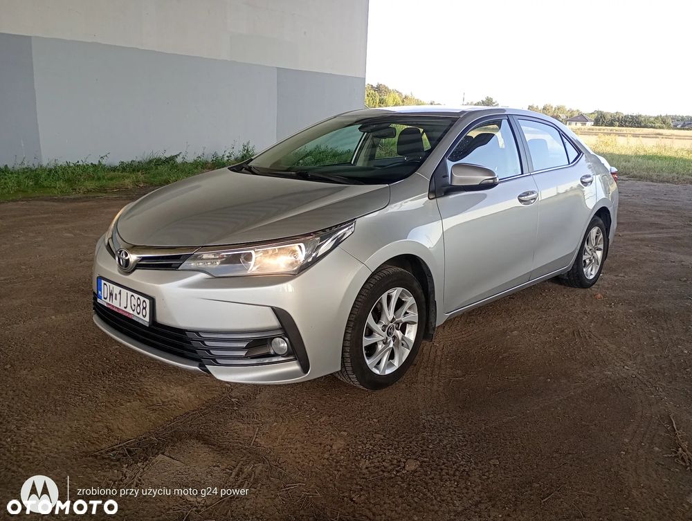 Toyota Corolla 1.6 Comfort - 1