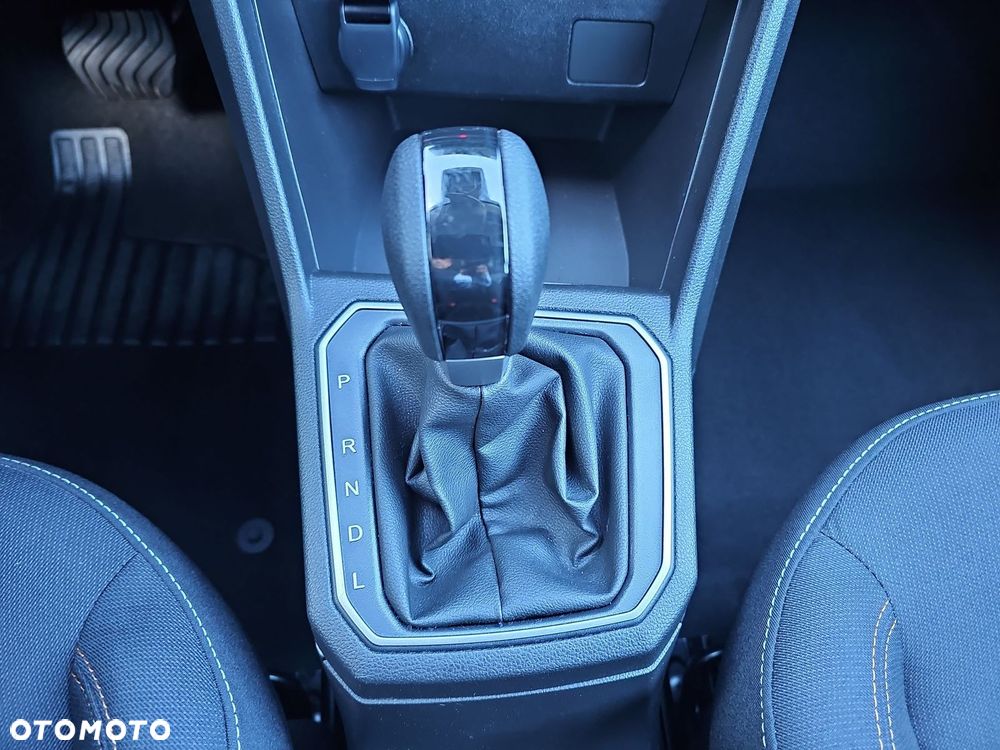 Dacia Sandero Stepway 1.0 TCe Expression CVT - 24
