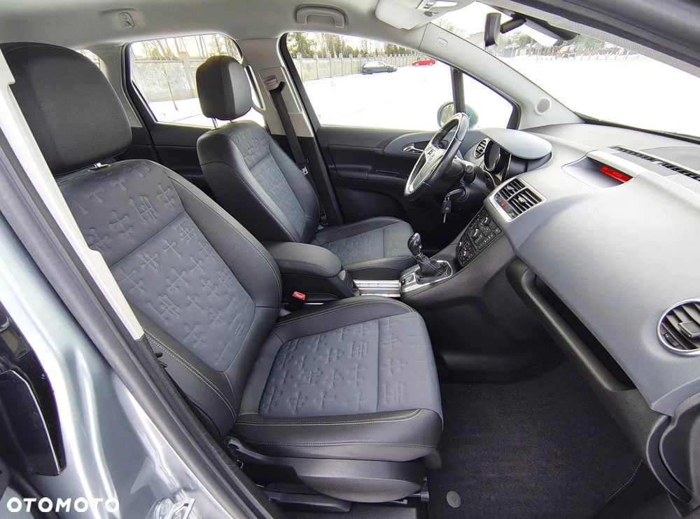 Opel Meriva 1.4 T Cosmo - 30