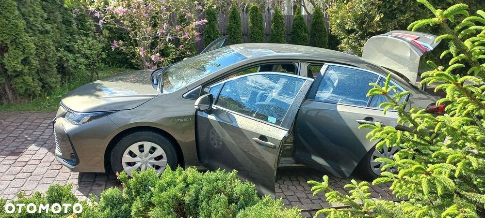 Toyota Corolla 1.8 Hybrid GPF Comfort - 13