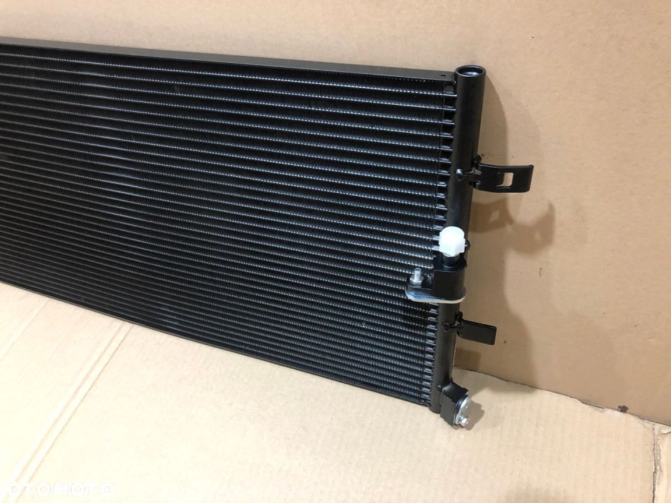CHŁODNICA KLIMATYZACJI AUDI A5 A4 B8 Q5 A7 A6 C7 - 2
