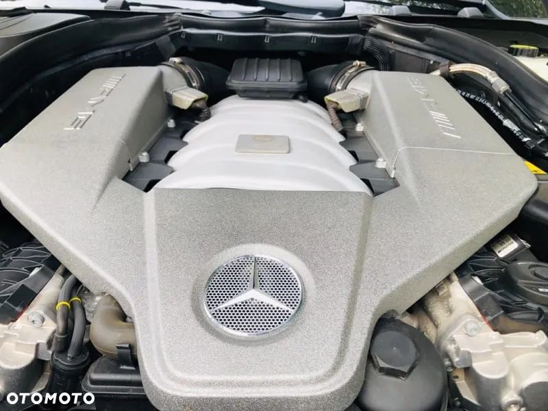 Mercedes-Benz Klasa C 63 AMG 7G-TRONIC - 21