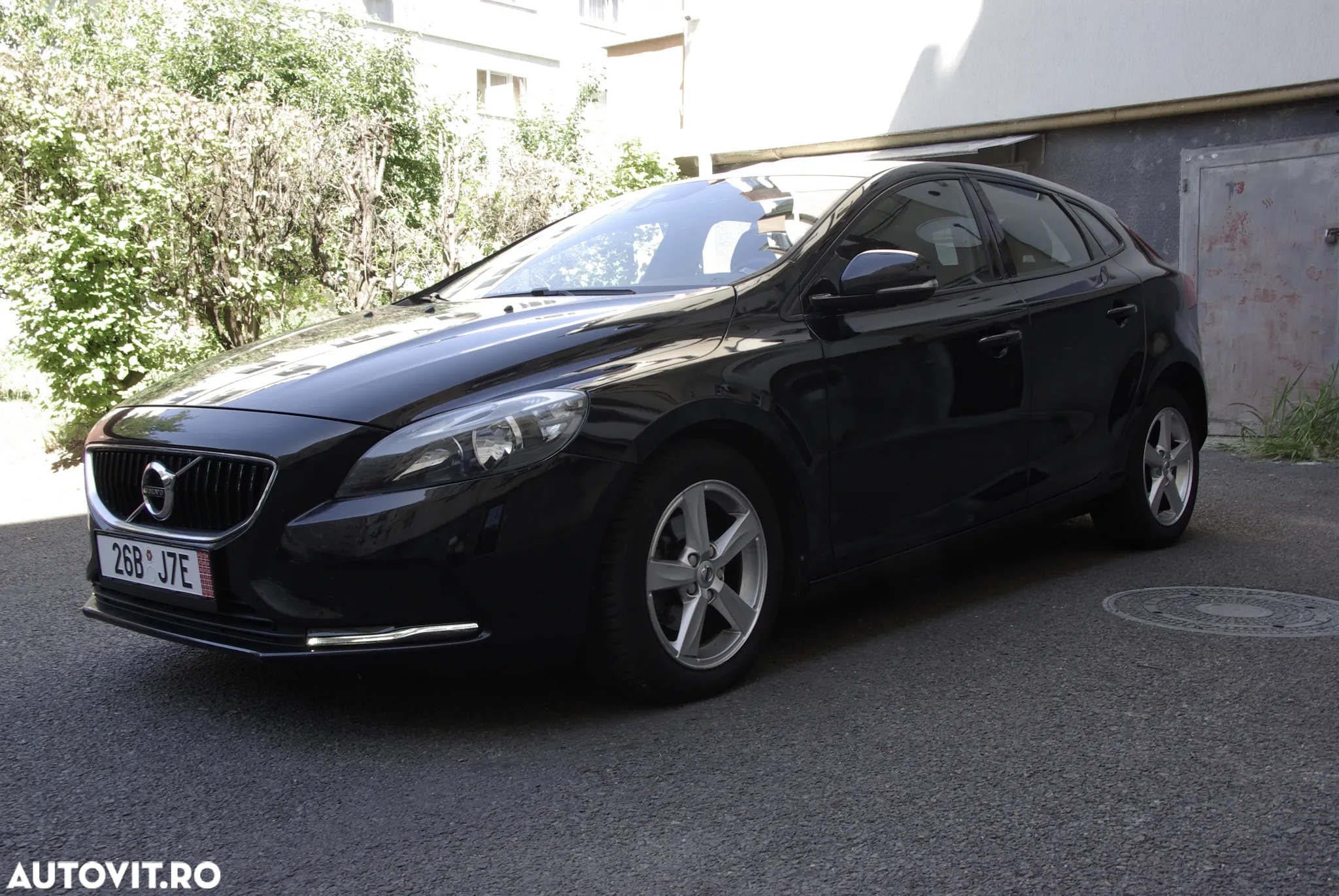Volvo V40 D2 Momentum - 2