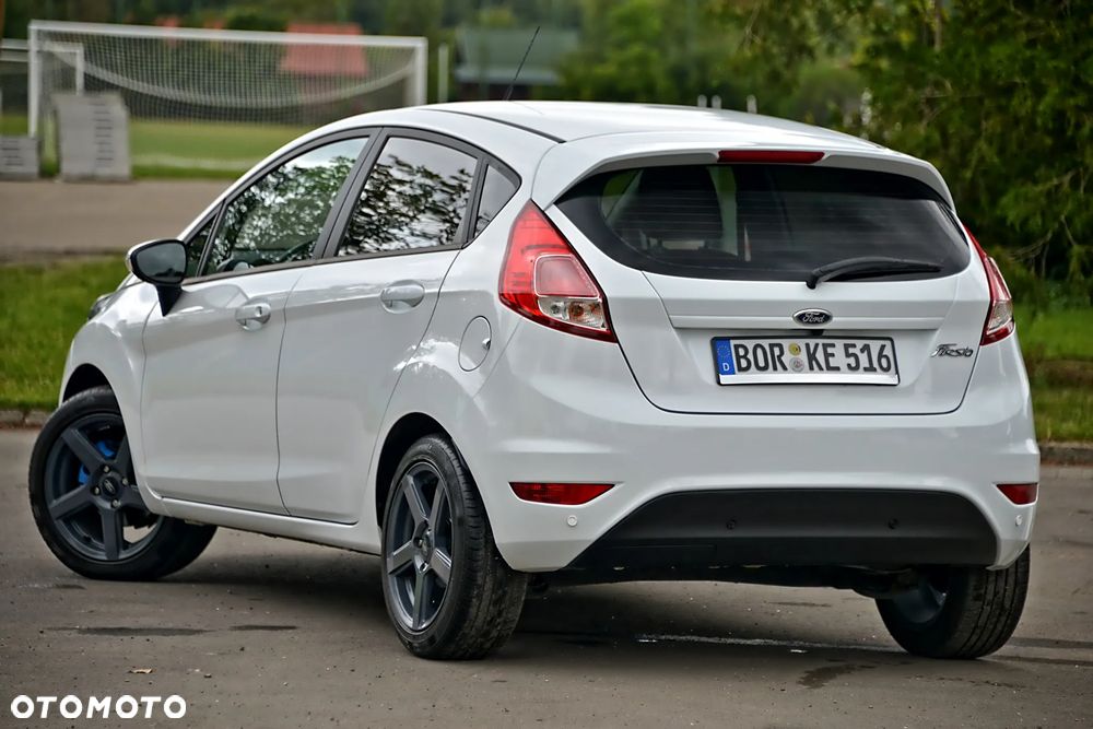 Ford Fiesta 1.25 Titanium EU5 - 17