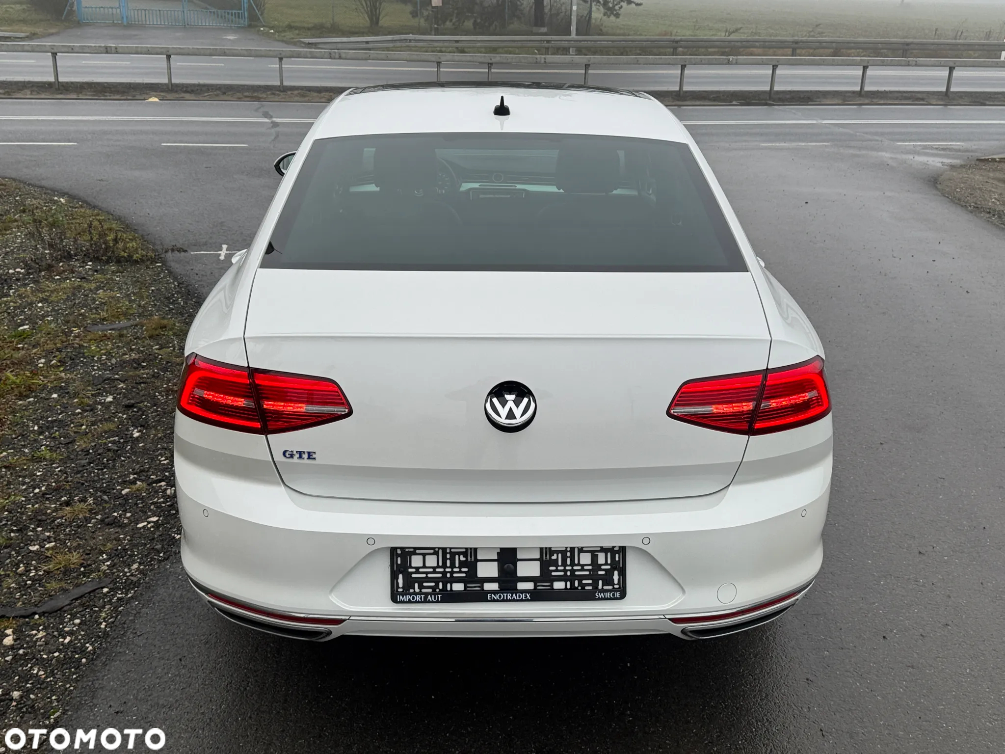 Volkswagen Passat 1.4 TSI Plug-In-Hybrid GTE - 31