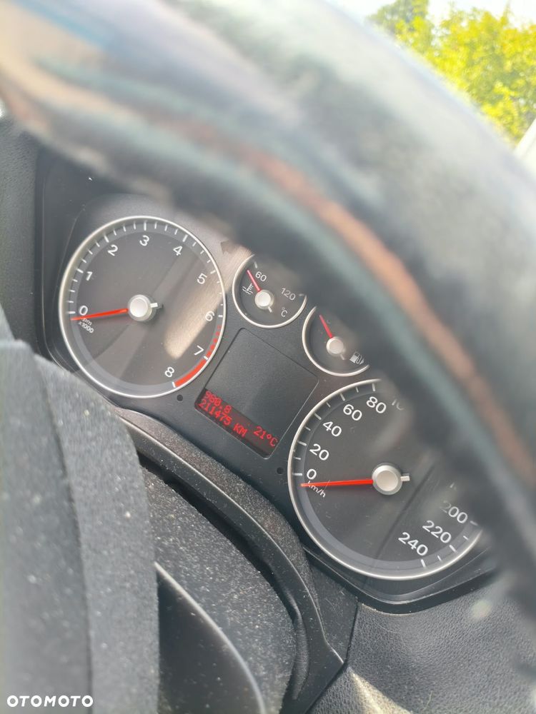 Ford Focus - 9