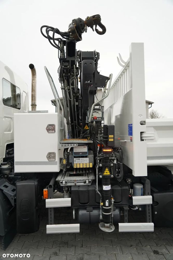Renault D12  / WYWROTKA 3 STRONNA / HYDROBURTA / HDS HIAB 077 BS2  / ROTATOR / PILOT / EURO 6 - 21