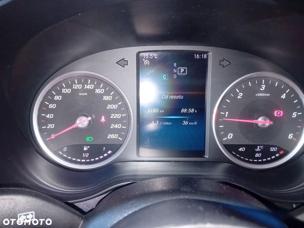 Mercedes-Benz Klasa C 200 d 9G-TRONIC - 11