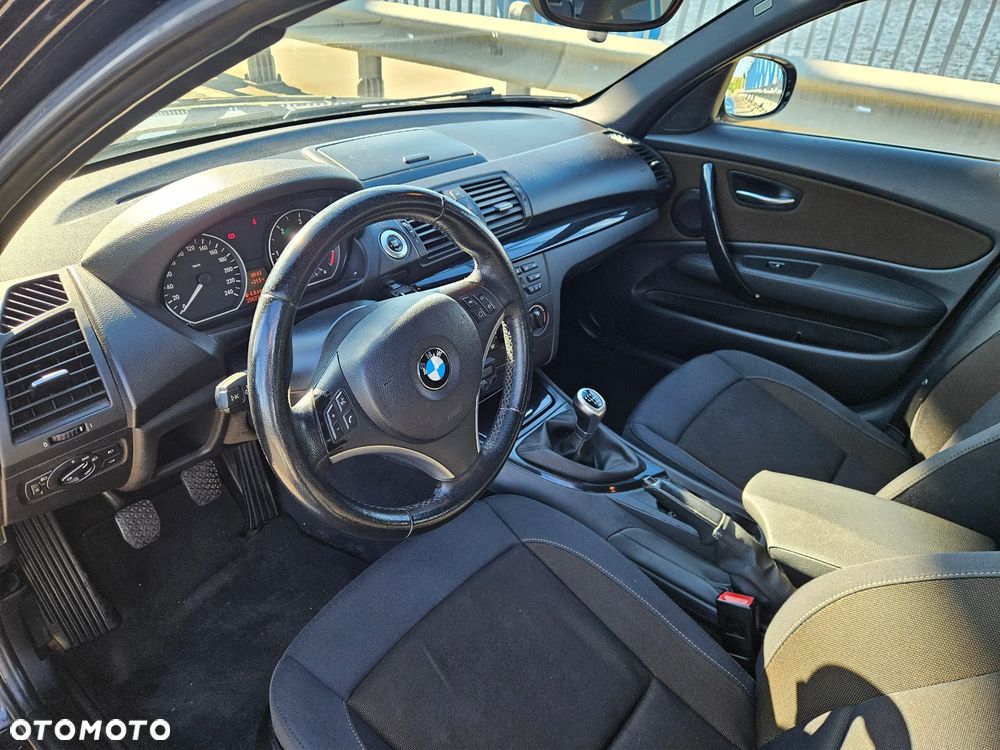BMW Seria 1 116d DPF Edition Sport - 6