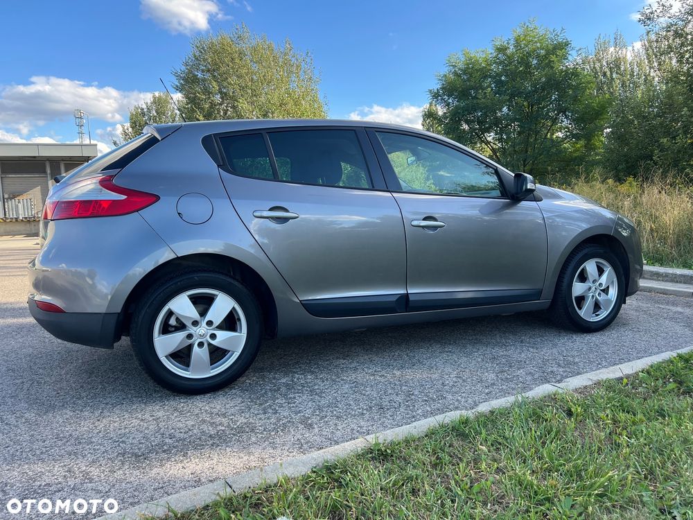 Renault Megane 1.6 16V Dynamique - 10