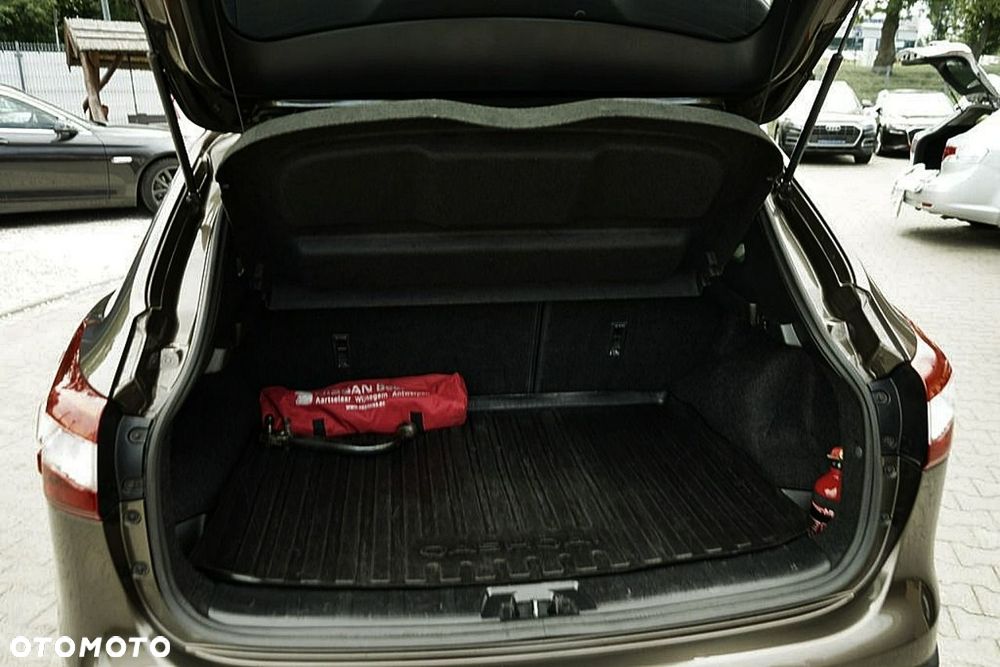 Nissan Qashqai - 24