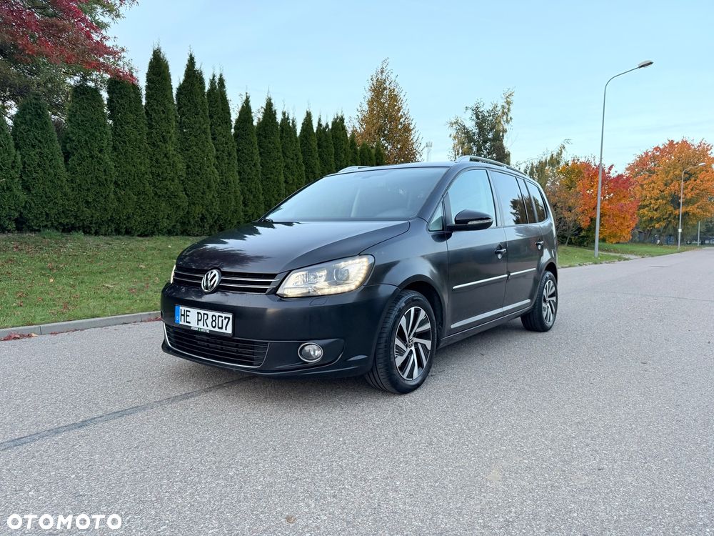 Volkswagen Touran - 31