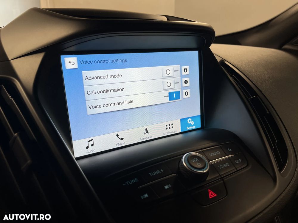 Ford Kuga 2.0 TDCi 4WD Powershift ST-Line - 21