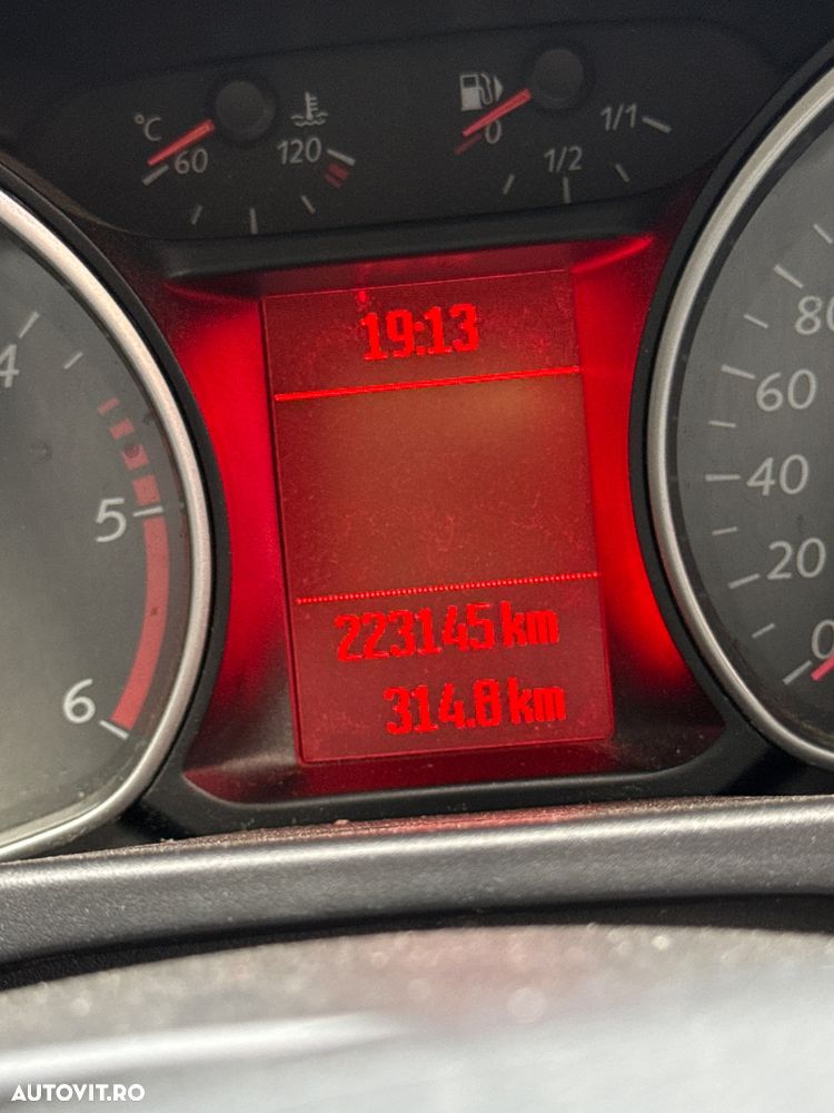 Ford Mondeo 1.6 TDCi Ambiente - 12