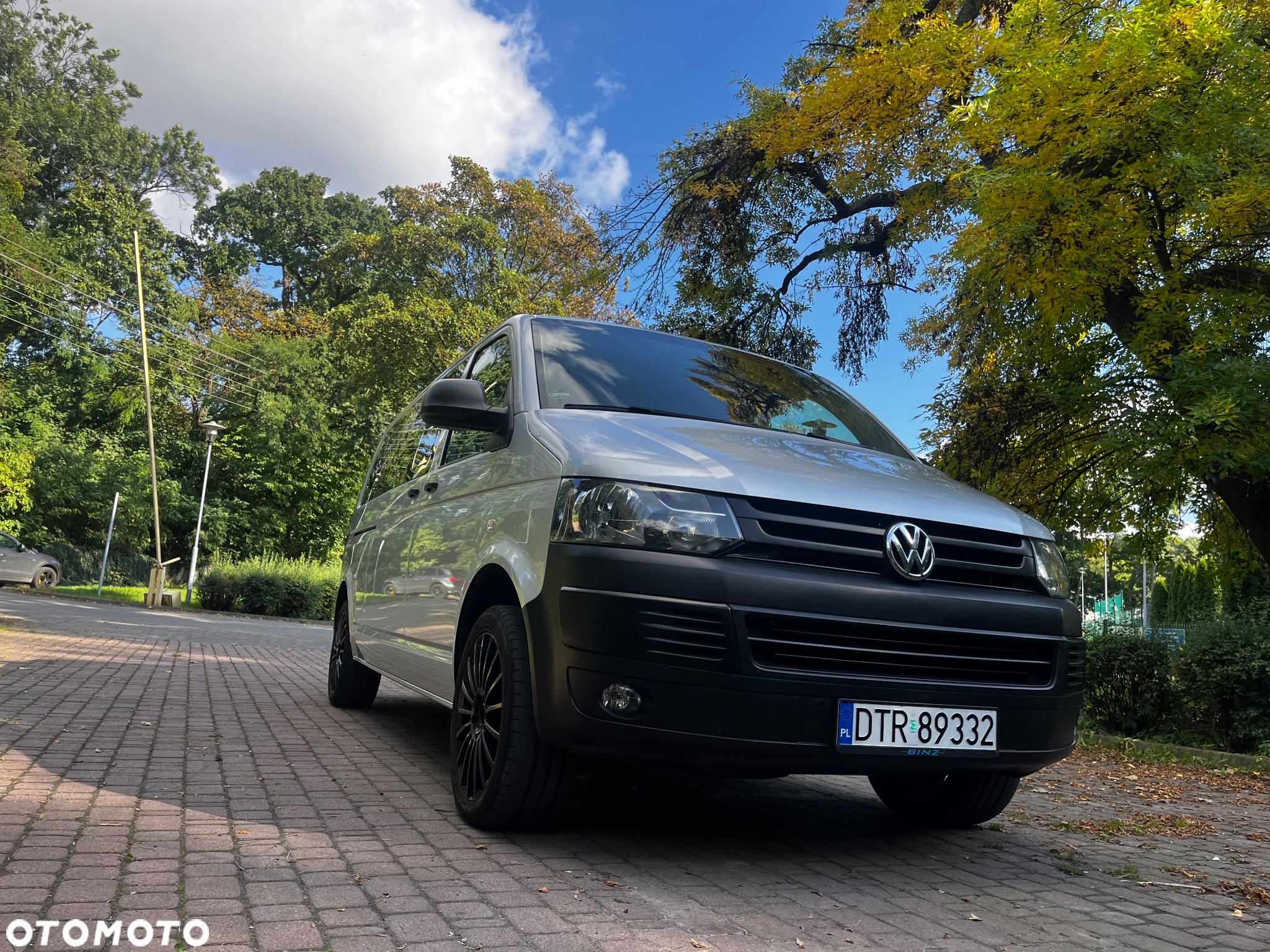Volkswagen Transporter Multivan Lang Comfortline - 3