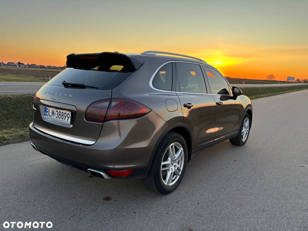 Porsche Cayenne Tiptronic S - 7