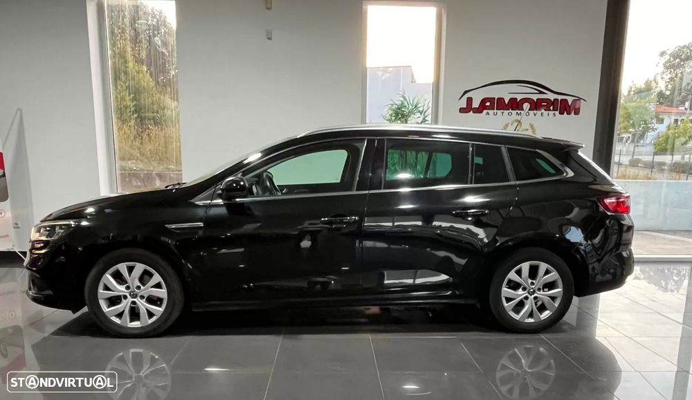 Renault Mégane Sport Tourer - 7