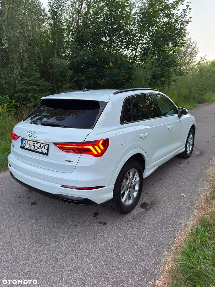 Audi Q3 40 TFSI Quattro S tronic - 4