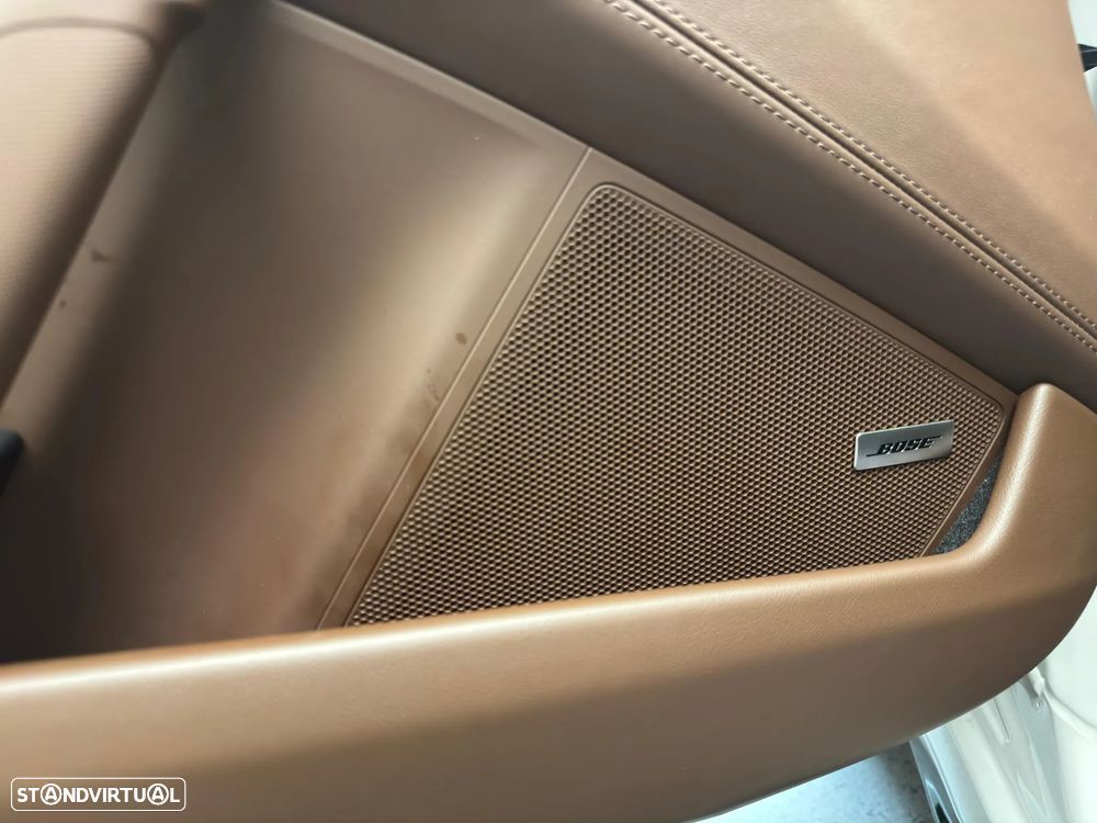 Porsche 911 (992) Carrera 4 GTS - 40