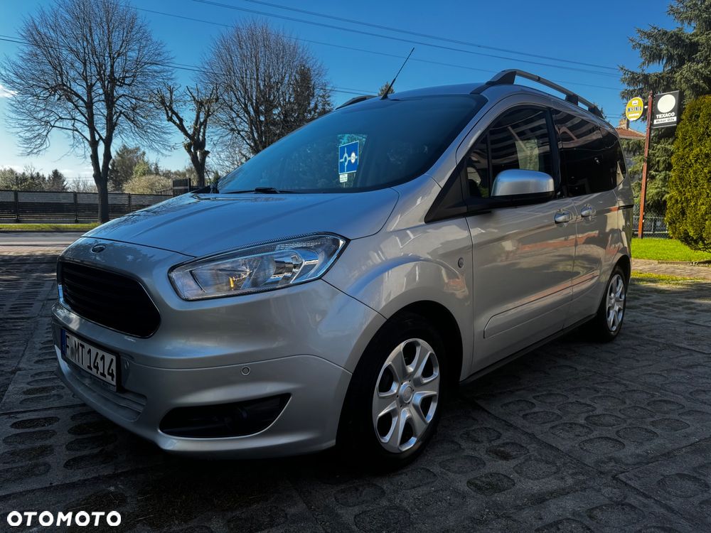 Ford Tourneo Courier 1.0 EcoBoost S&S Ambiente - 4
