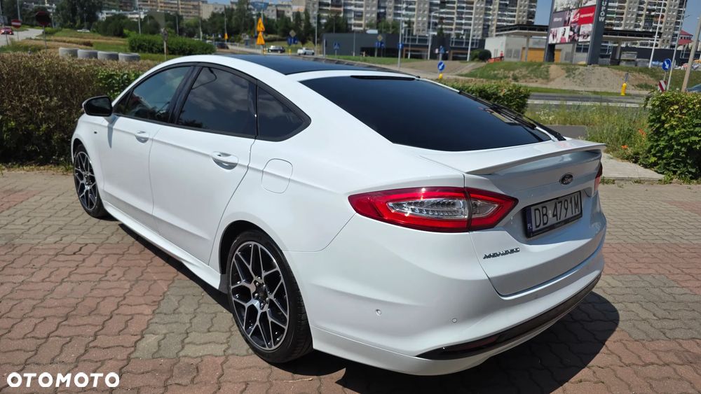 Ford Mondeo 1.5 EcoBoost ST-Line X - 4