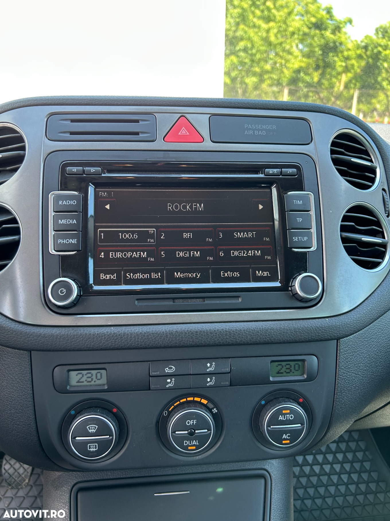 Volkswagen Tiguan - 5