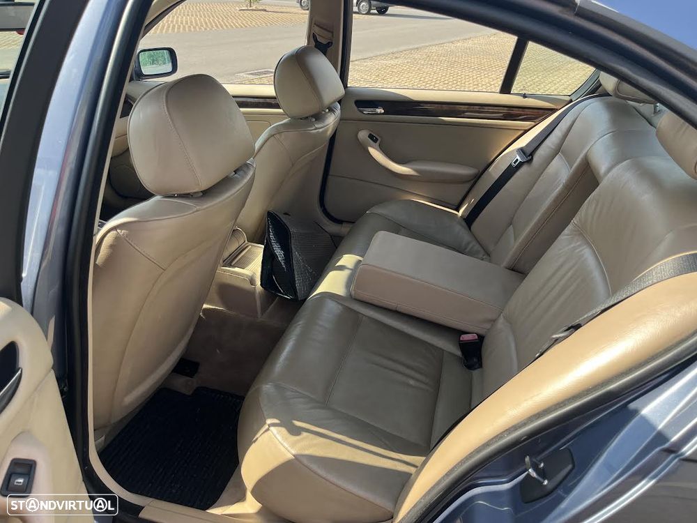 BMW 320 d - 7
