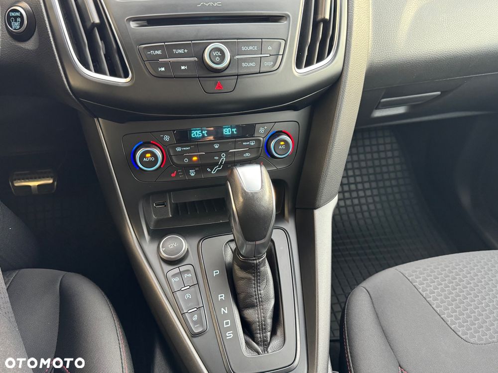 Ford Focus 1.5 EcoBoost ST-Line - 20