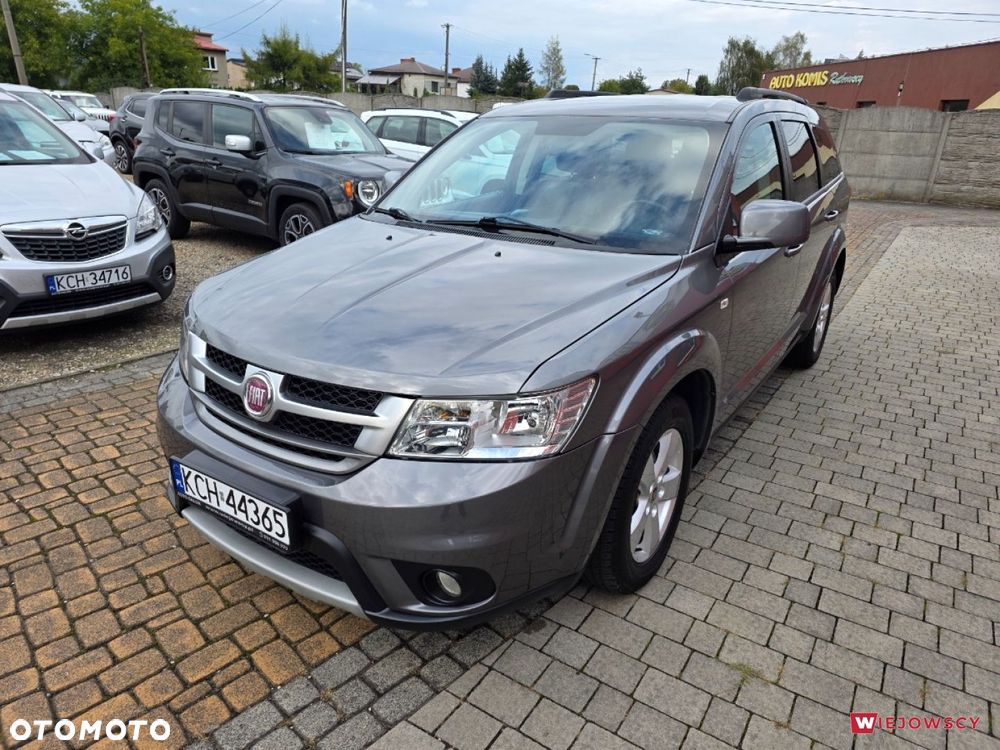 Fiat Freemont 2011 photo 5